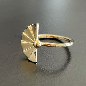 Aurate Fan-shaped ring